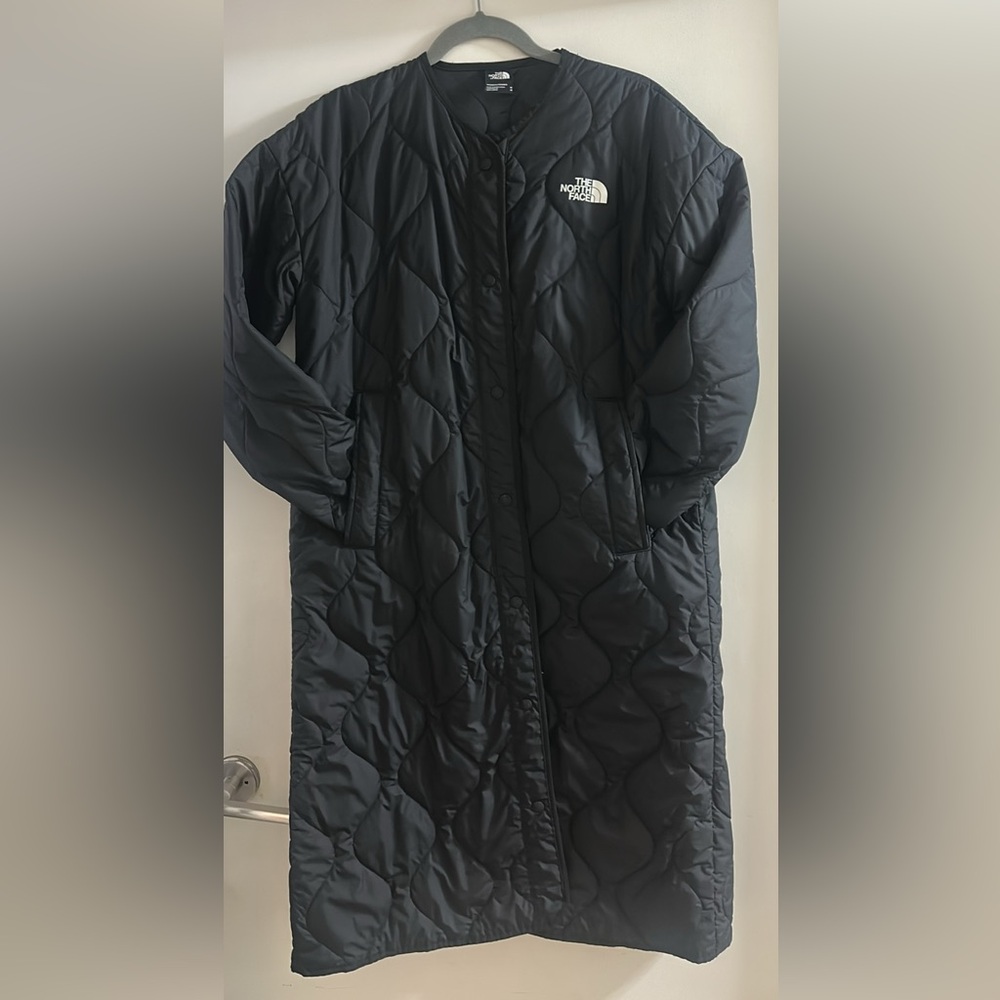 The North Face Ampato Quilted Long Liner Jacket